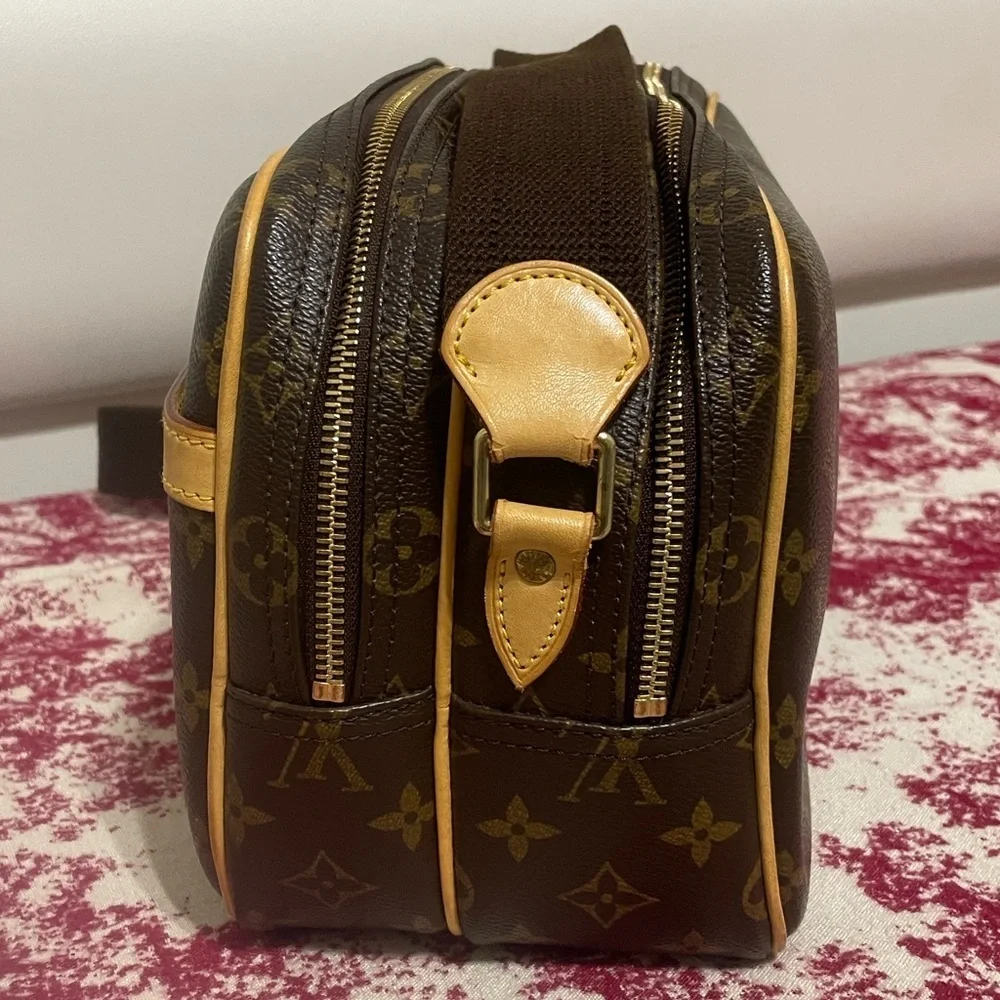 Louis Vuitton Monogram Reporter Bag